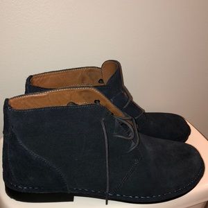 Never worn Naturalsoul mid ankle boots